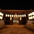 8/23〜27まで、多田神社で萬燈会が開催されるみたい。