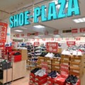 西友川西店3階のニトリ デコホームが11/21(木)で閉店するみたい。3階のSHOE PLAZAも閉店が告知されてて、どっちも現在セール中。